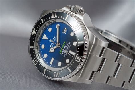 rolex deepsea handgelenk